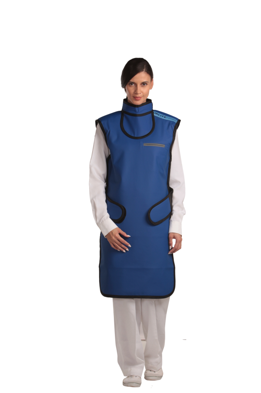 Frontal view of a female model wearing a blue thyroid collar “Slim” with black lines around the edges.